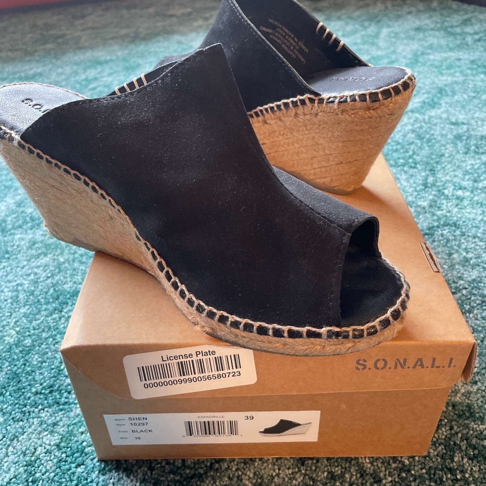 S. O. N. A. L. I. Espradrille Slide